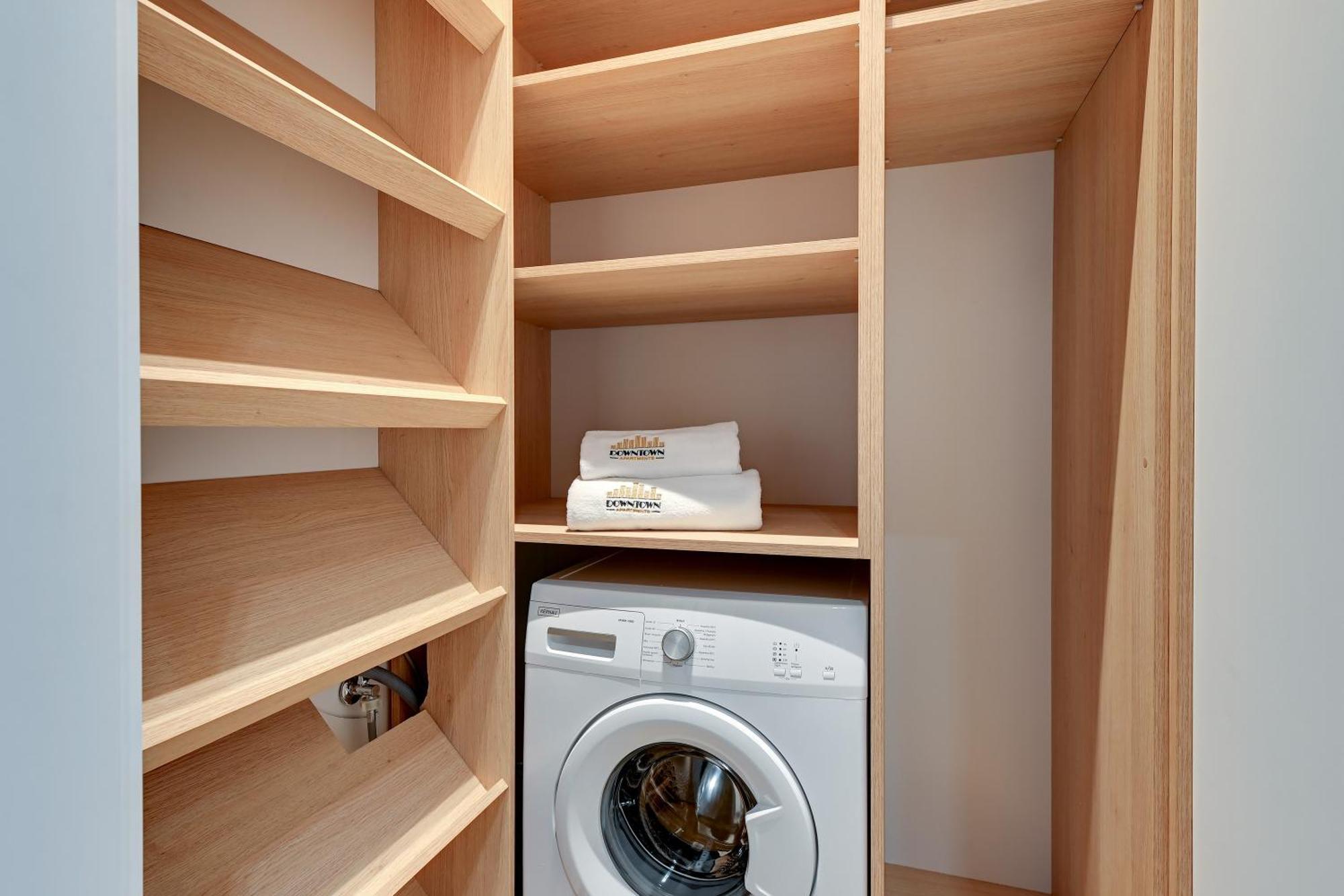 Brabank Riverside - Sauna, Business & Gym By Downtown Apartments 그단스크 객실 사진
