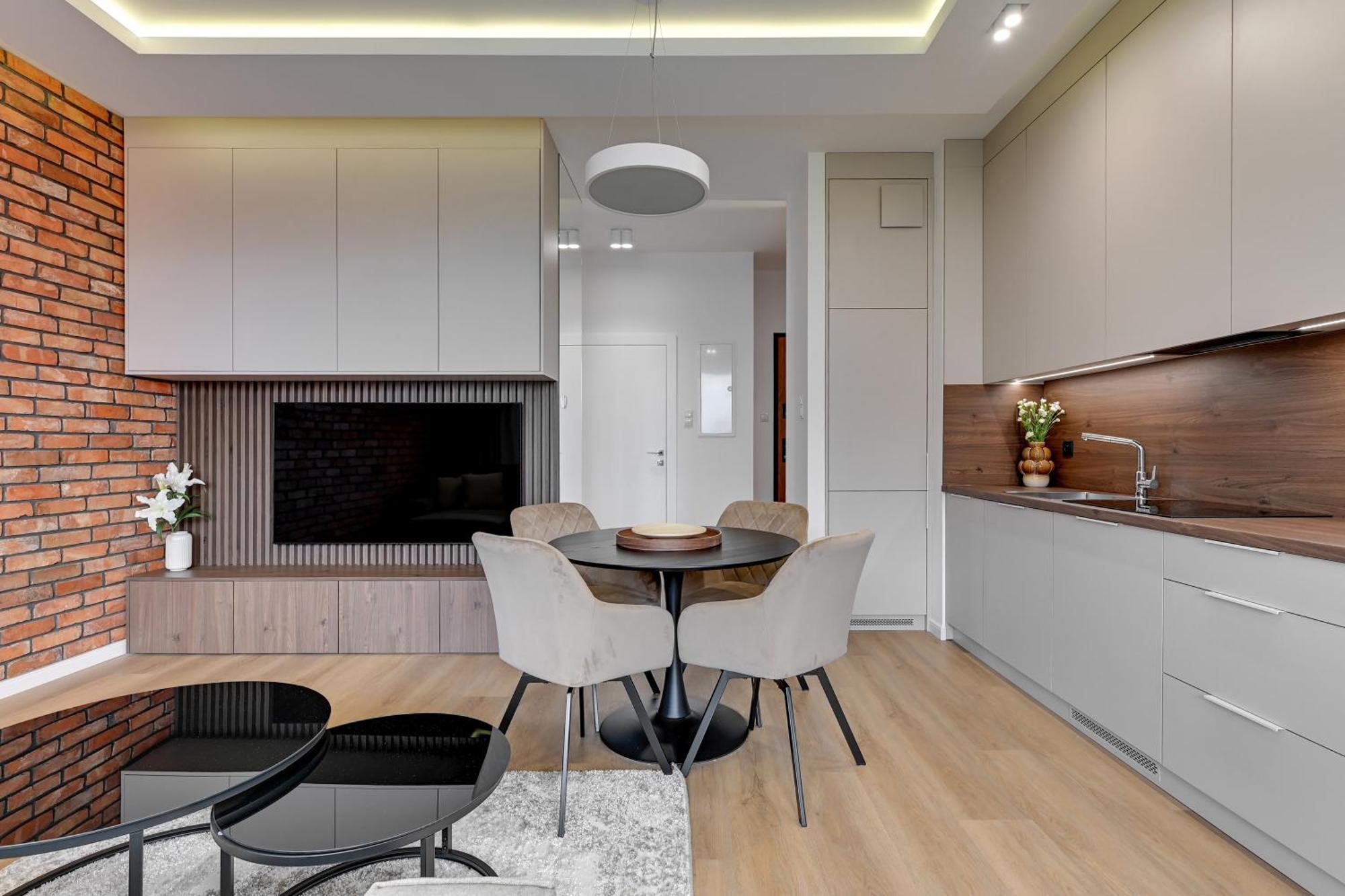 Brabank Riverside - Sauna, Business & Gym By Downtown Apartments 그단스크 객실 사진