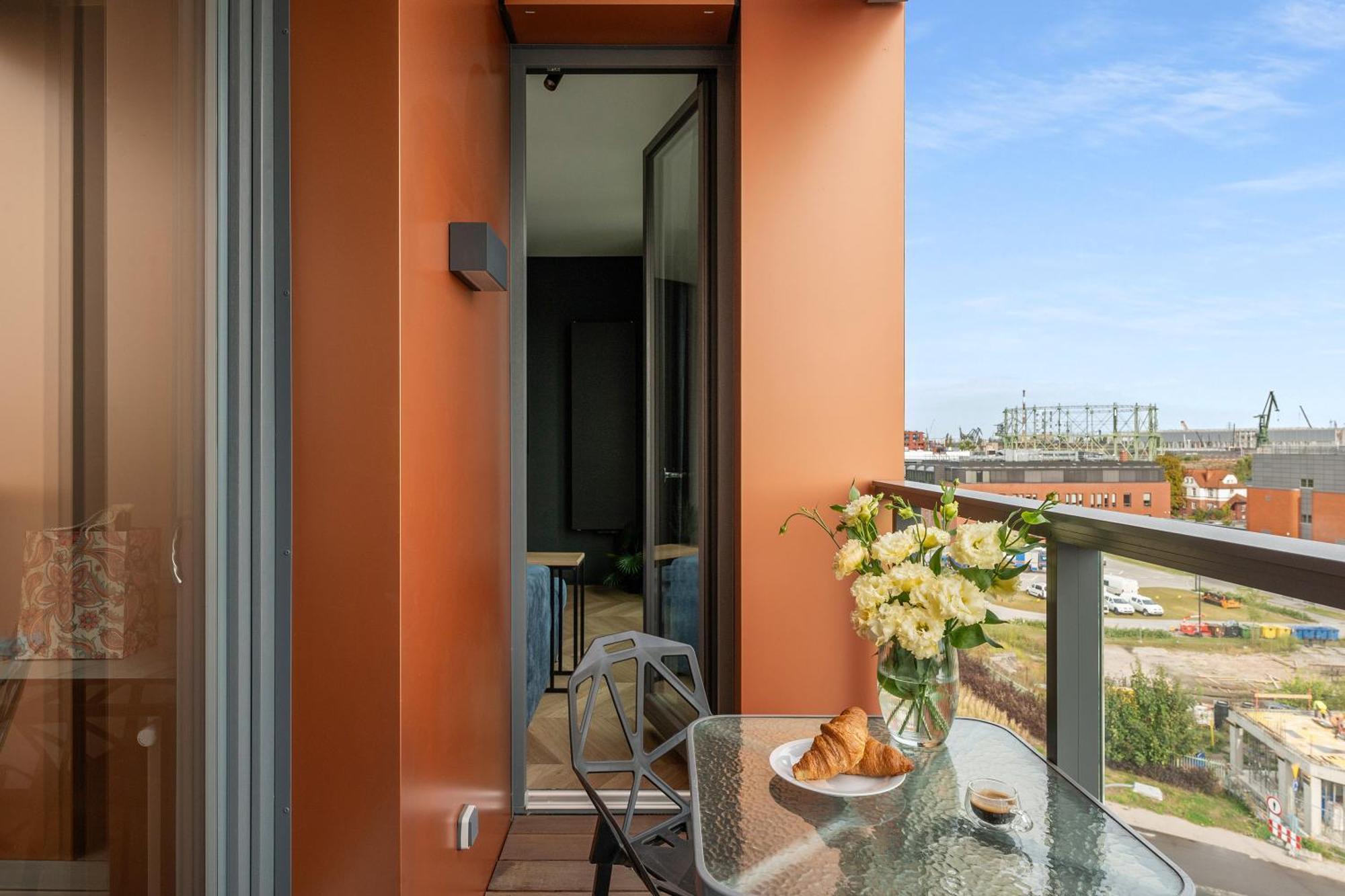 Brabank Riverside - Sauna, Business & Gym By Downtown Apartments 그단스크 객실 사진
