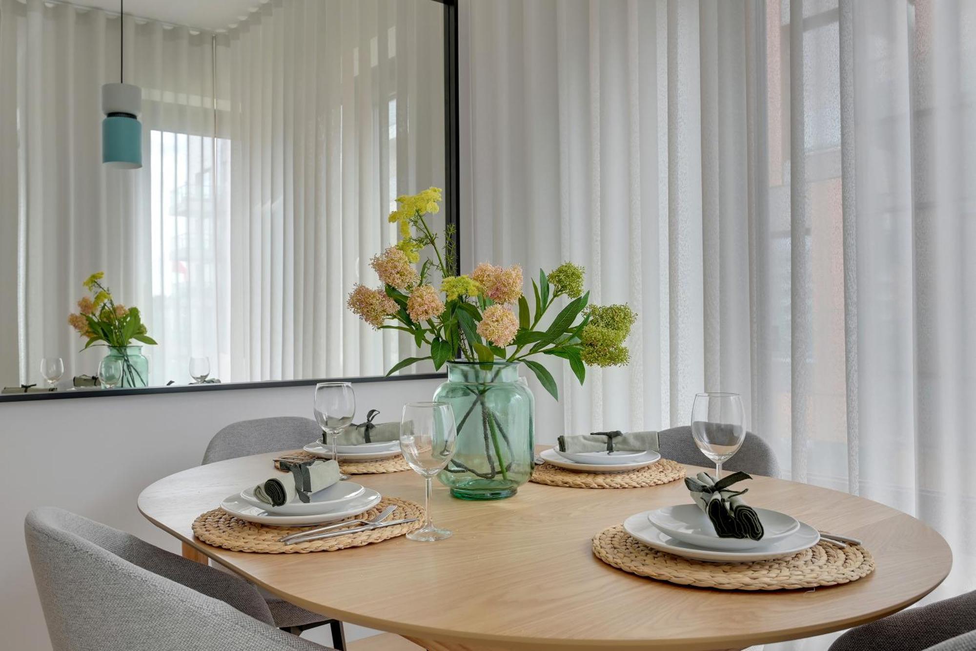 Brabank Riverside - Sauna, Business & Gym By Downtown Apartments 그단스크 객실 사진
